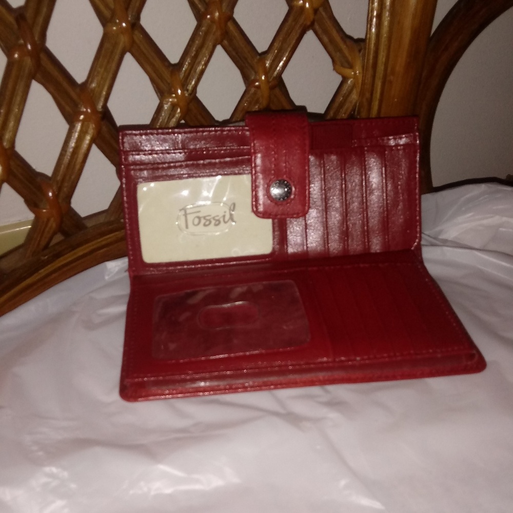 Women Fossil wallet